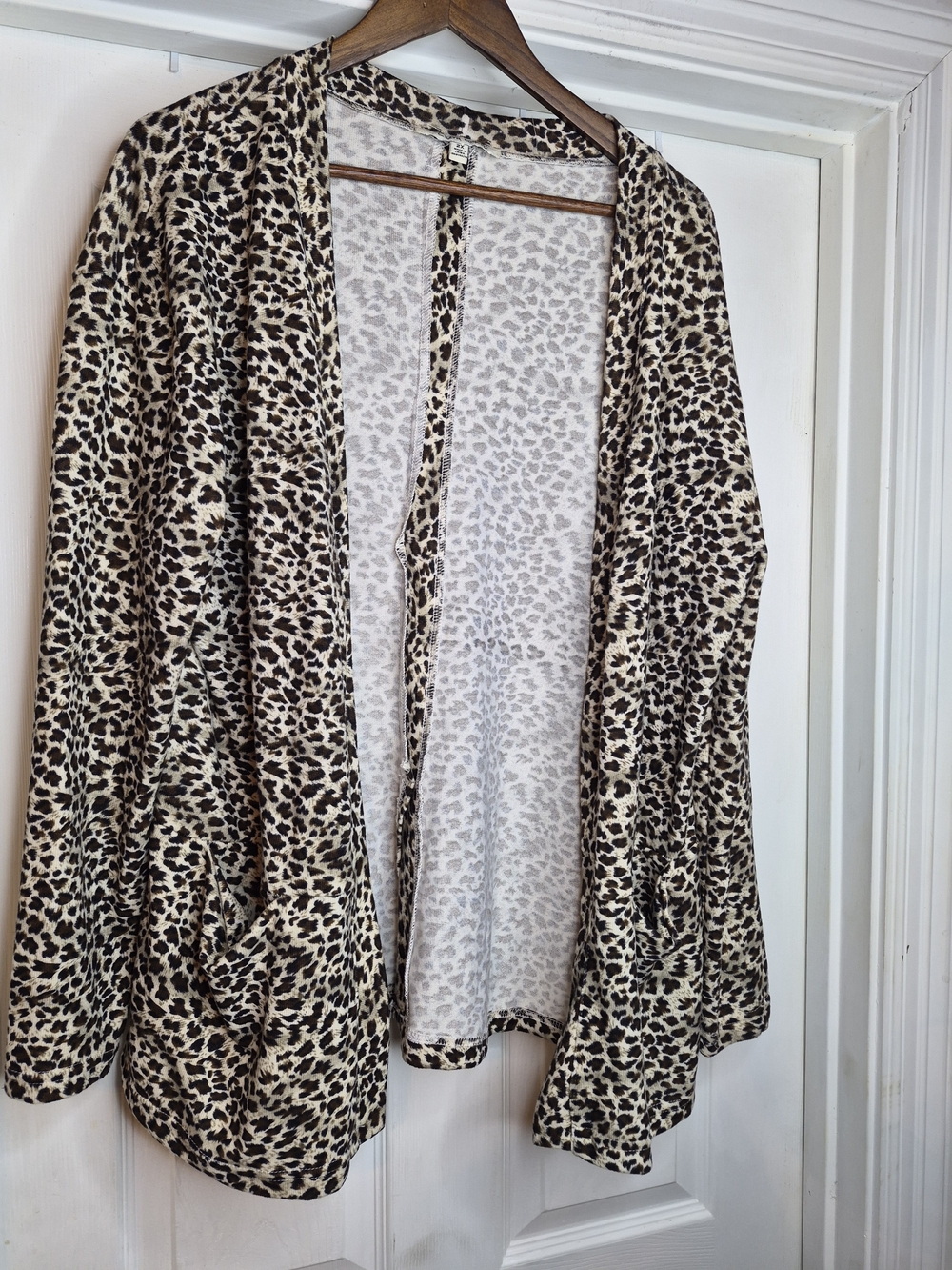 Extra Touch Leopard Print Open-Front Women's Cardigan Cream Black Brown 2x